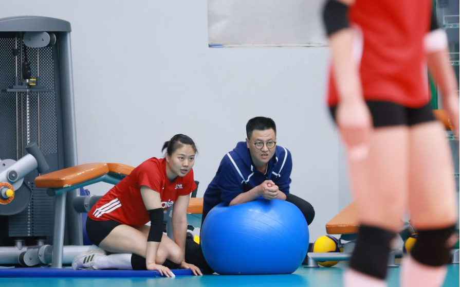 九游棋牌娱乐平台中的社交元素